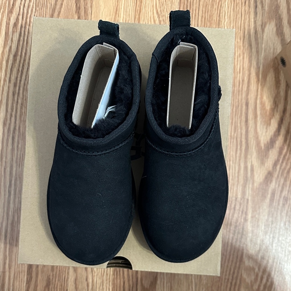 UGG Classic Ultra Mini Boots